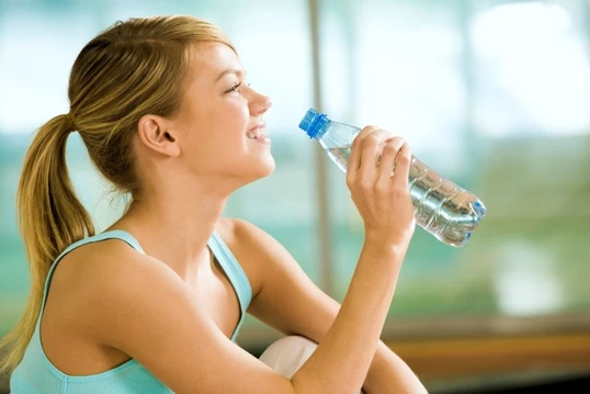 Bottled Water Market - Vittel’s Intelligent Bottles Will Save You from Dehydration